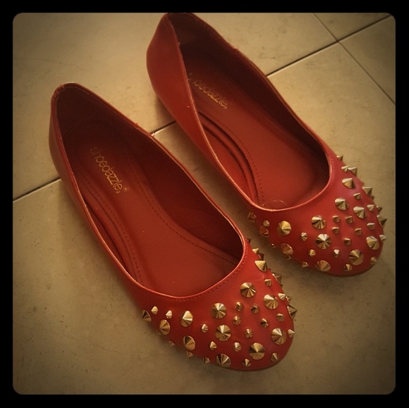 Shoes - spiky, red, ballet  flats